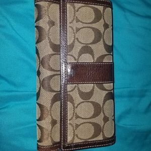 Coach Tri Fold Wallet